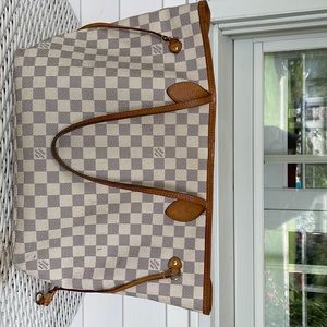 Authentic Louis Vuitton Tote Bag
